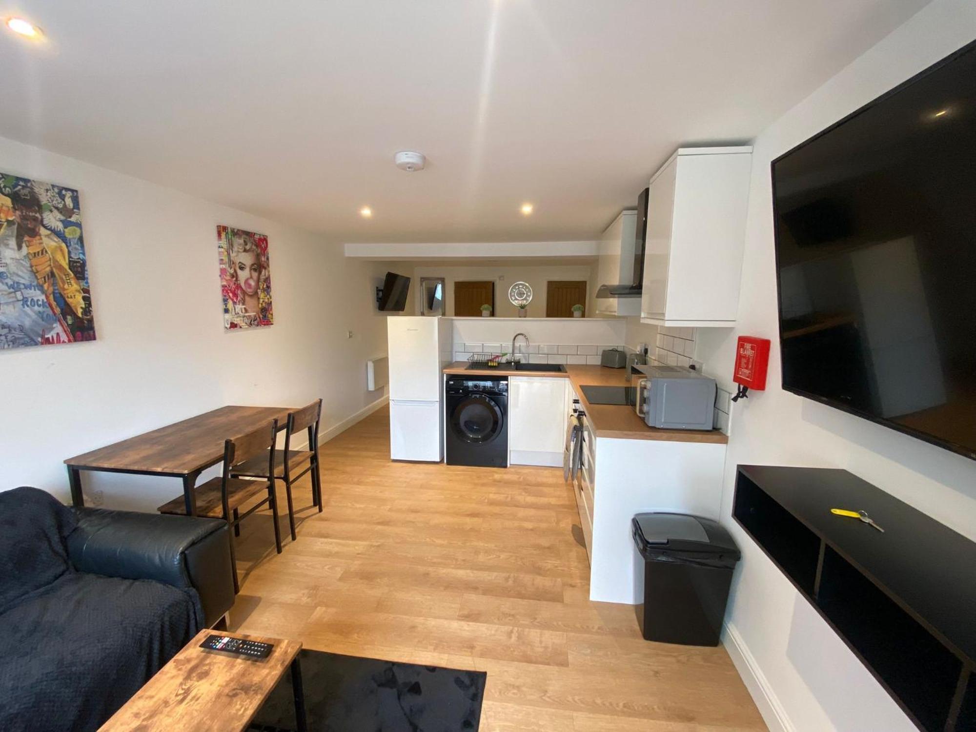Rentals Leicester 54 - Free Street Parking Экстерьер фото